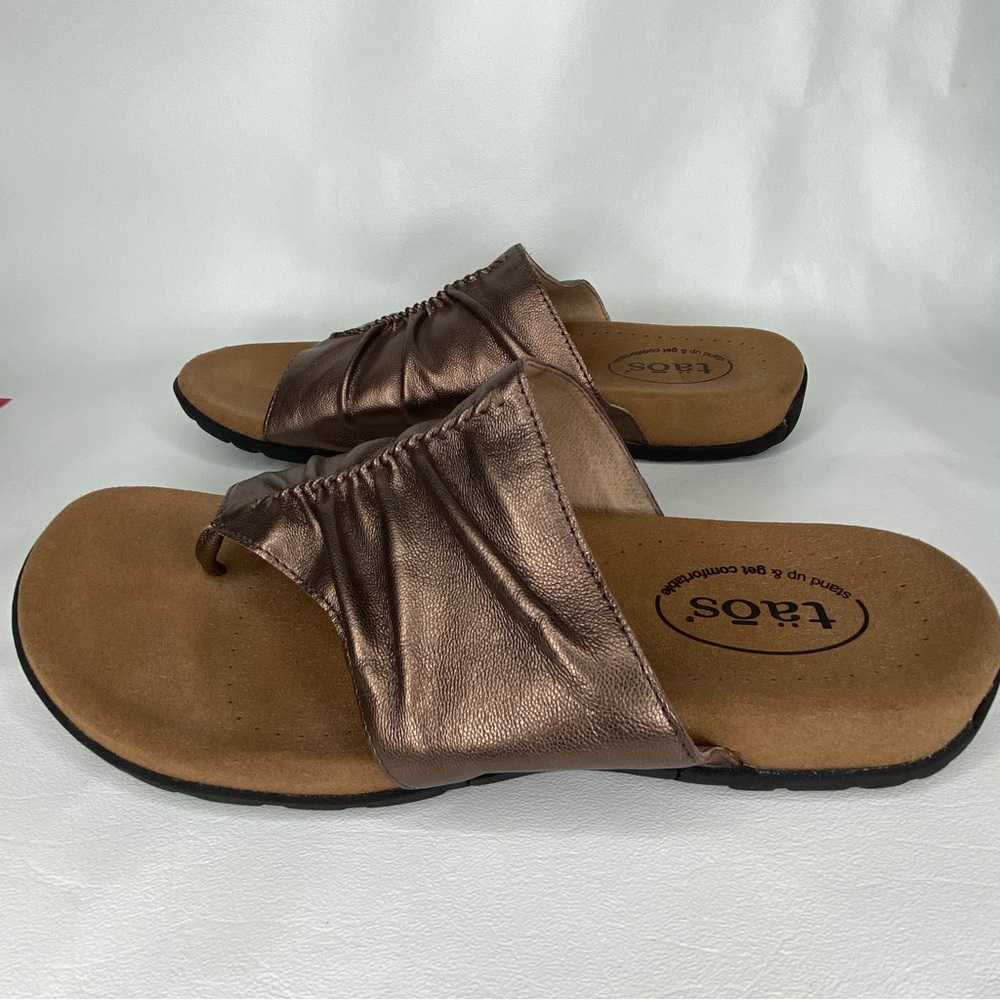Taos Footwear Gift 2 Metallic Slides Size 10